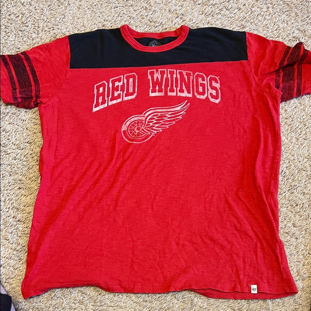 Red Wings Women's Short Sleeve Tee - Red and Black